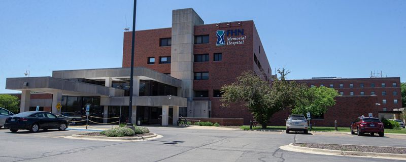 No. 1: FHN with 1,087 employees