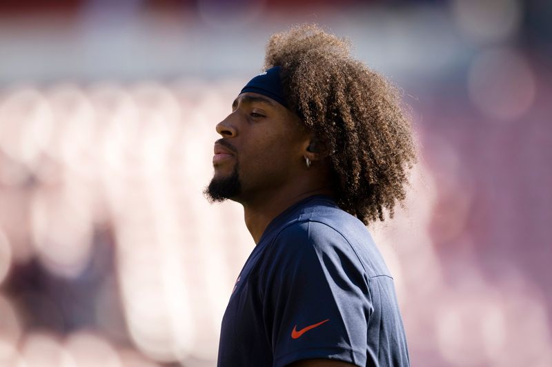 Aug 27, 2022; Cleveland, Ohio, USA; Chicago Bears linebacker Kyler Gordon (6) warms up before the game against the Cleveland Browns at FirstEnergy Stadium. Mandatory Credit: Scott Galvin-USA TODAY Sports