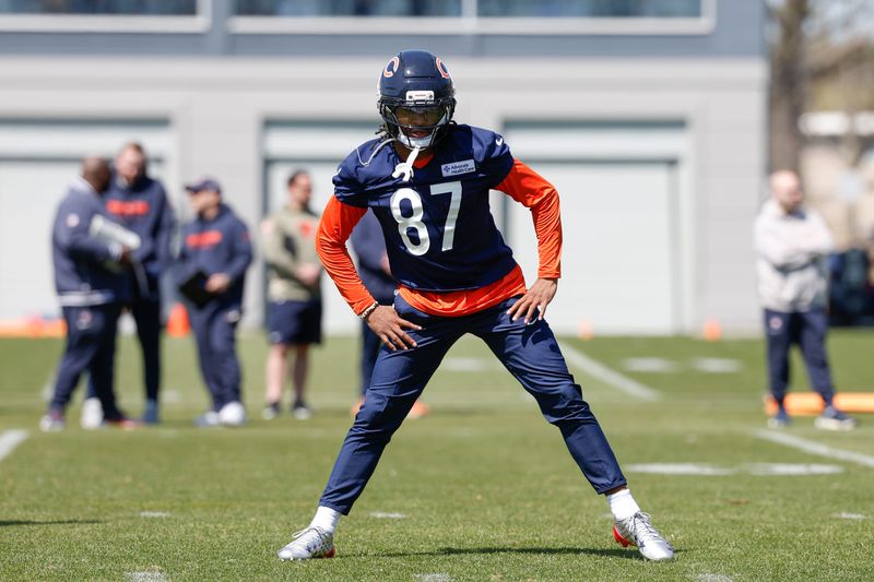 May 9, 2025; Lake Forest, IL, USA; Chicago Bears wide receiver Luther Burden III warms up during the Rookie Minicamp at Halas Hall. Mandatory Credit: Kamil Krzaczynski-Imagn Images