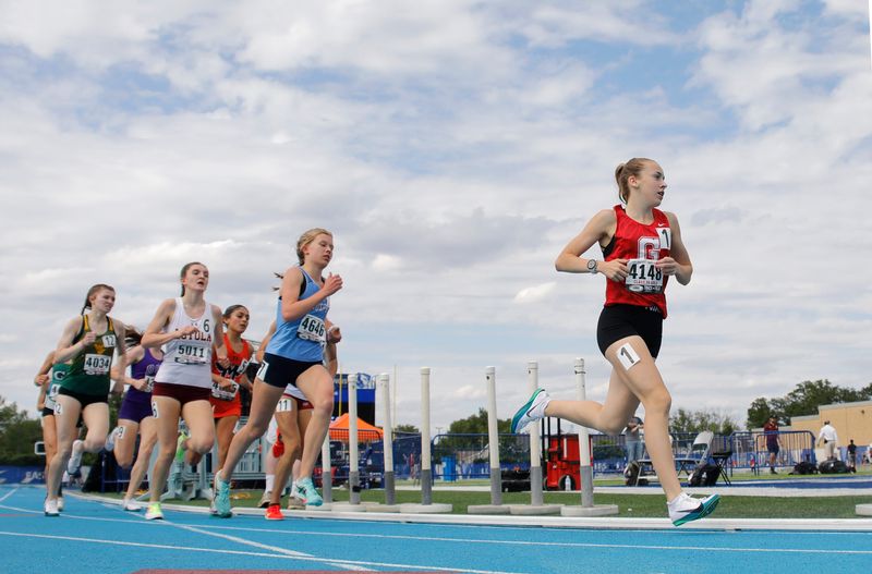 Chatham Glenwood sophomore Ali Londrigan leads a pack of runners in the Class 3A 1,600-meter run of the girls track and field state finals at Eastern Illinois University's O'Brien Field on Saturday, May 24, 2025.