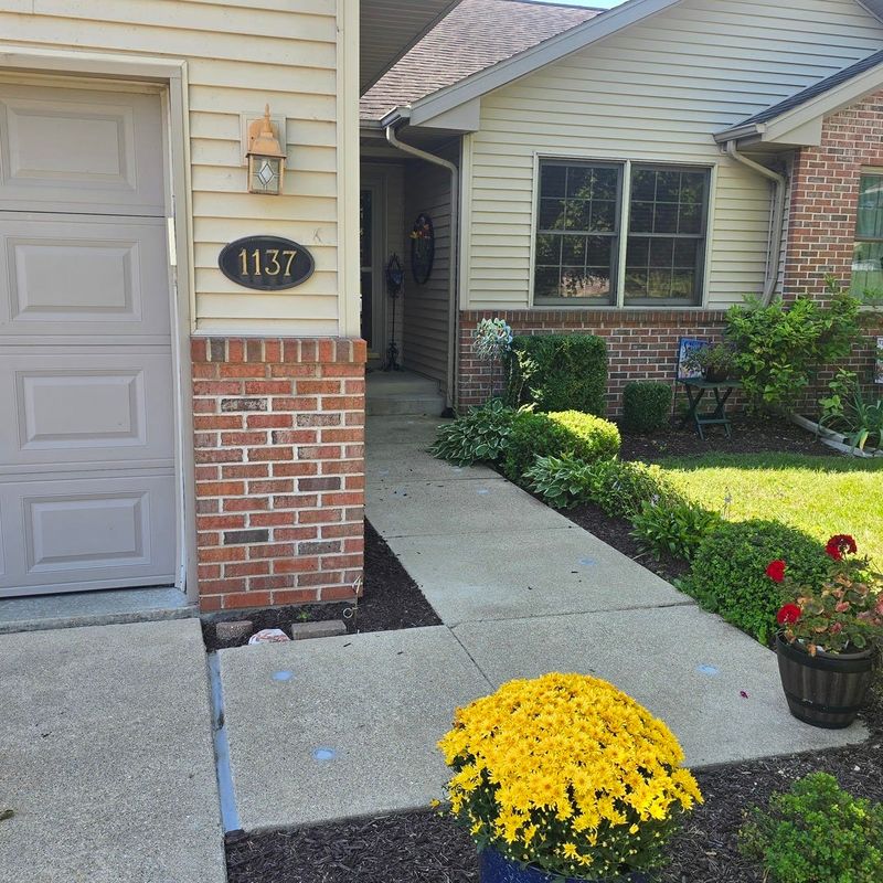 This home in Freeport is on the market for $275,000.