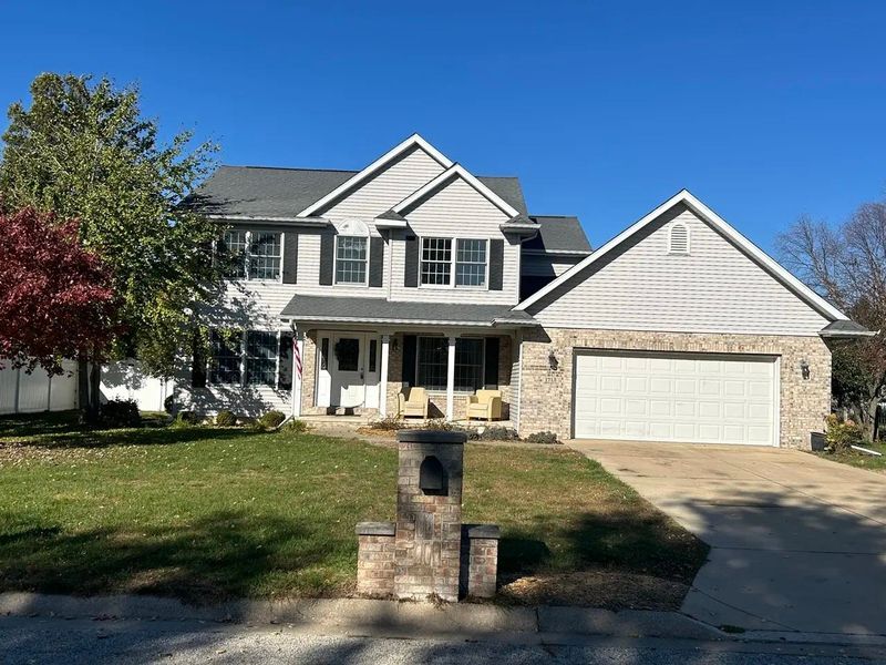 This home in Pontiac is on the market for $355,000.