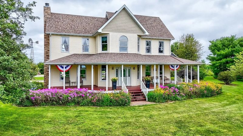 This home in the Pontiac area is on the market for $686,900.