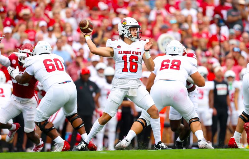 Illinois State Redbirds quarterback Tommy Rittenhouse (16) throws against the Oklahoma Sooners during the first half at Gaylord Family-Oklahoma Memorial Stadium.