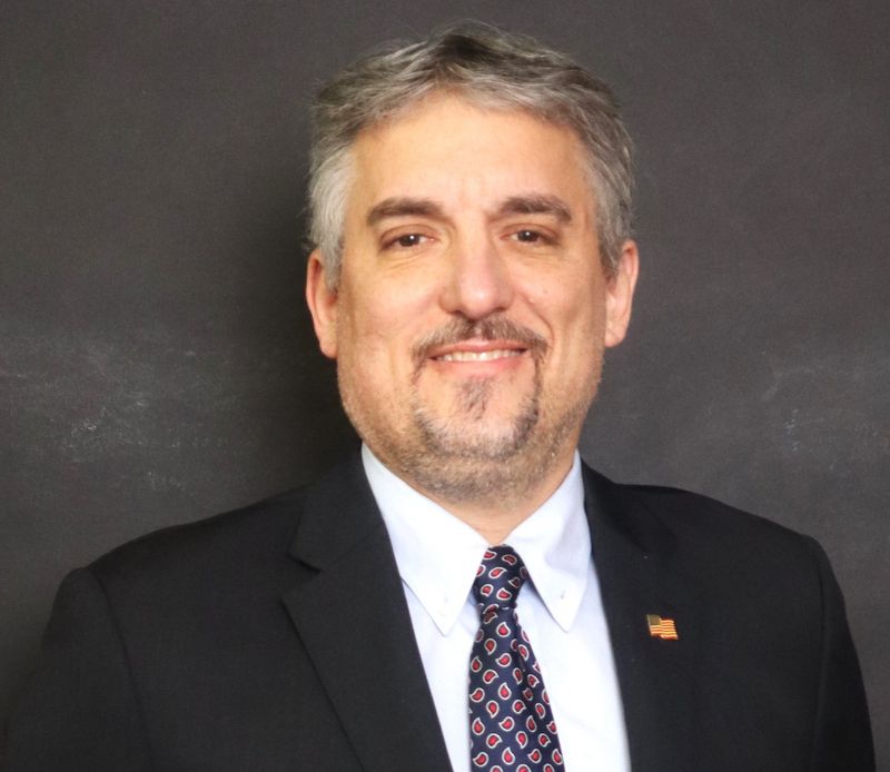 Peter Schwartzman is a professor of environmental studies at Knox College and mayor of Galesburg.
