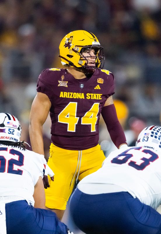 Nov 28, 2025; Tempe, Arizona, USA; Arizona State Sun Devils linebacker Keyshaun Elliott (44) against the Arizona Wildcats during the 99th Territorial Cup at Mountain America Stadium. Mandatory Credit: Mark J. Rebilas-Imagn Images