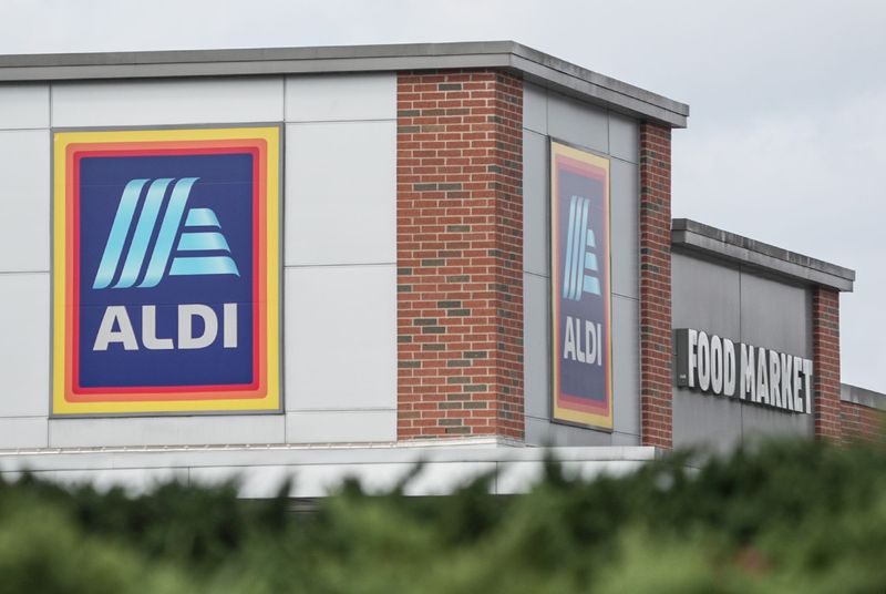 Aldi grocery store