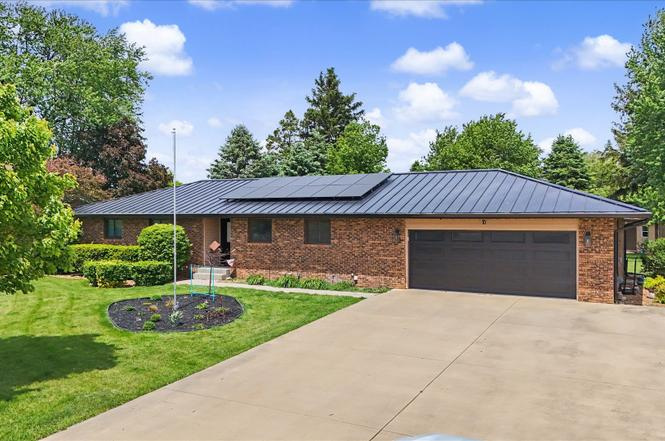 This home in the Pontiac area is on the market for $399,900.