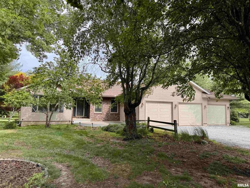 This home in Macomb is on the market for $425,000.