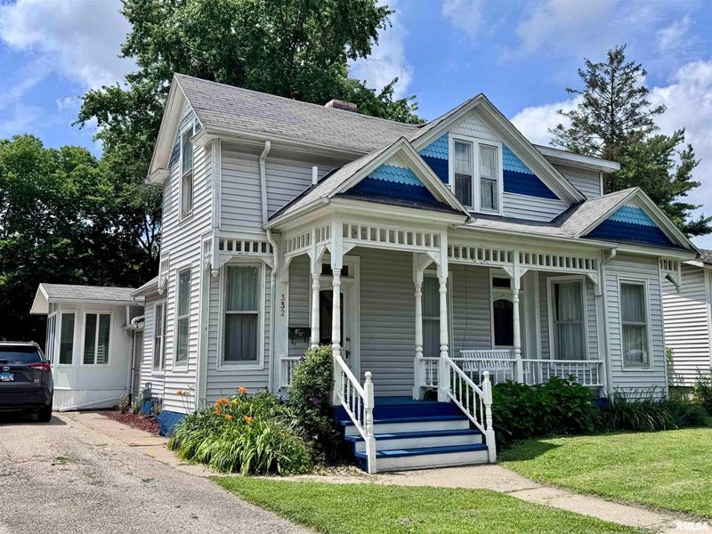 This home in Macomb is on the market for $109,000.