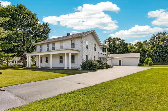 This Roscoe home is on the market for $420,000.
