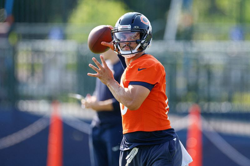 Jul 29, 2026; Lake Forest, IL, USA; Chicago Bears quarterback Caleb Williams (18) looks to pass the ball during Training Camp at Halas Hall. Mandatory Credit: Kamil Krzaczynski-Imagn Images