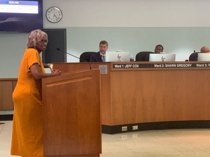 Sen. Doris Turner, (D-Springfield) accepts her appointment to the Illinois Mid-Medical District Commission on Aug. 5, 2026.