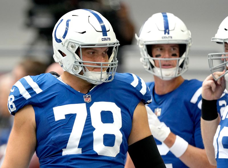 Sep 25, 2022; Indianapolis, Indiana, USA; Indianapolis Colts center Ryan Kelly (78) warms up before a game against the Kansas City Chiefs at Lucas Oil Stadium in Indianapolis.Mandatory Credit: Robert Scheer/IndyStar Staff-USA TODAY Sports