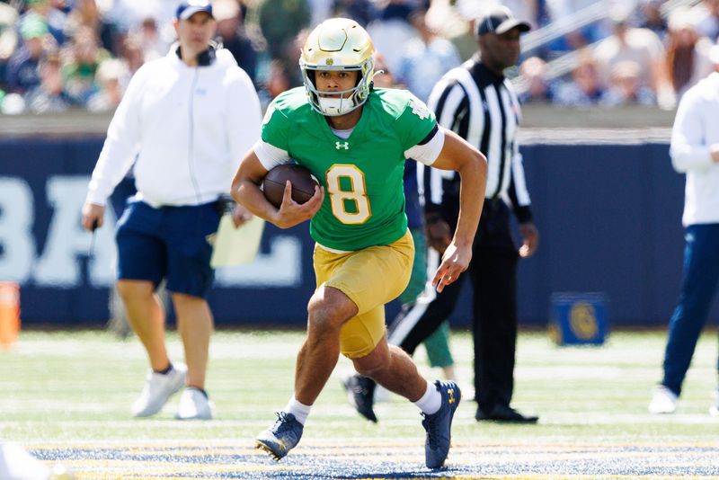 Notre Dame quarterback Kenny Minchey runs the ball during the Notre Dame Blue-Gold spring football game at Notre Dame Stadium on Saturday, April 12, 2025, in South Bend.