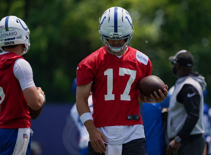 Indianapolis Colts quarterback Daniel Jones (17) walks up the field Tuesday, June 10, 2025, during NFL Colts mandatory mini camp at the Indiana Farm Bureau Football Center in Indianapolis.