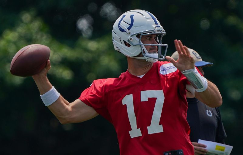 Indianapolis Colts quarterback Daniel Jones (17) throws the ball Tuesday, June 10, 2025, during NFL Colts mandatory mini camp at the Indiana Farm Bureau Football Center in Indianapolis.