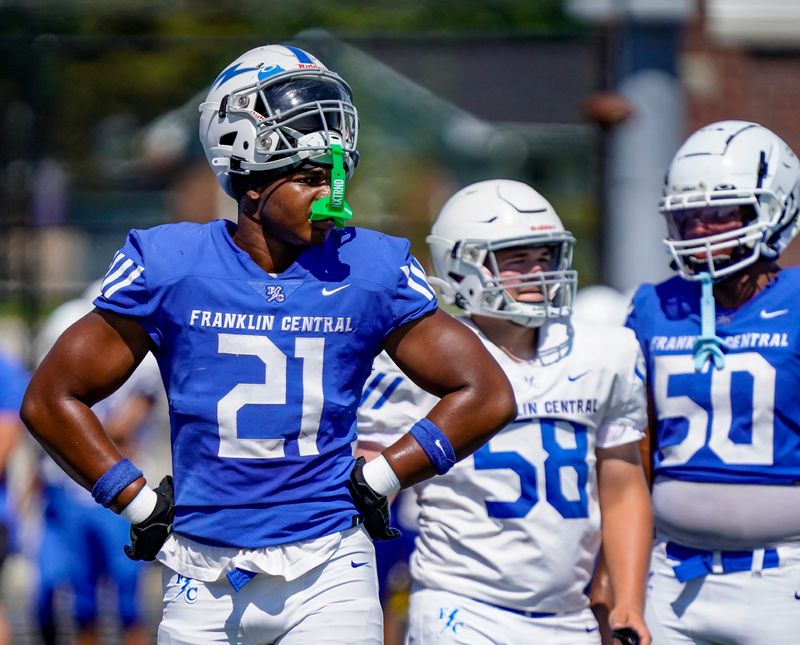 Franklin Central defensive end Jayce Brewer (21) takes part in a scrimmage on Saturday, Aug. 9, 2025, at Franklin Central football stadium in Indianapolis.