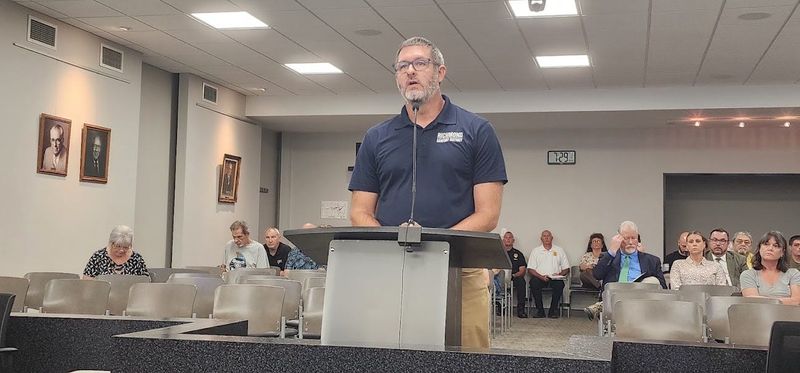 Pat Smoker, Richmond Sanitary District director, speaks at a Richmond Common Council meeting, Tuesday, Sept. 2, 2025, about past resolutions and sewer rate increases. The latest ordinance to raise the rates for the next four years was tabled by the council after more community concerns came up.