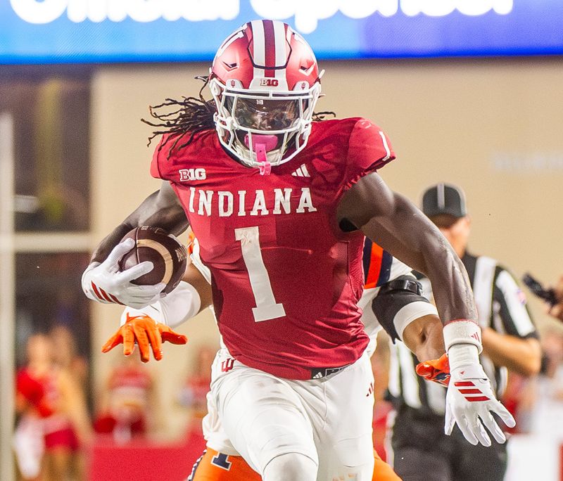 Indiana's Roman Hemby (1) runs during the Indiana versus Illinois football game at Memorial Stadium on Saturday, Sept. 20, 2025