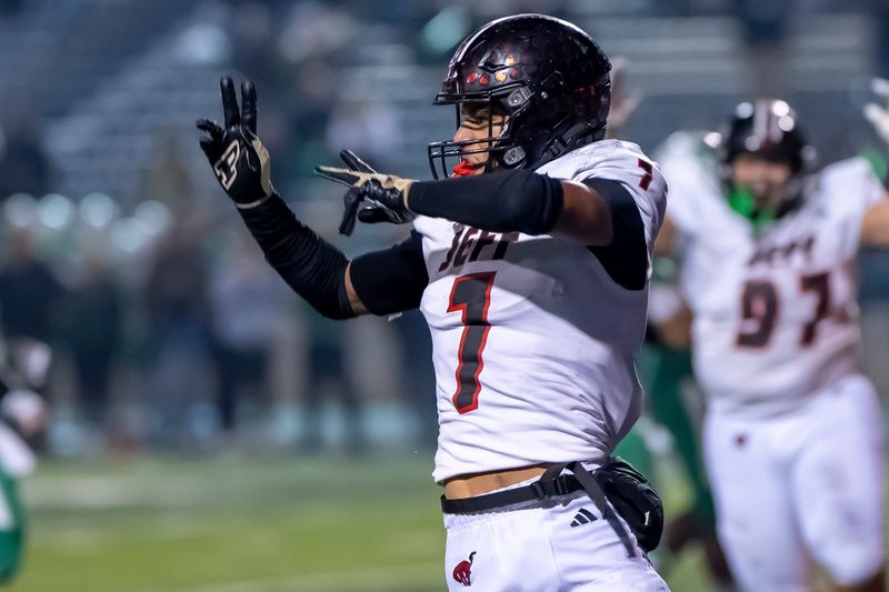 Lafayette Jeff junior Ka'Vion Campbell-Walker (7) celebrates during the IHSAA 5A regional championship football game between the Lafayette Jeff Bronchos at the Concord Minutemen, Friday, Nov. 14, 2025, at Rice Field in Elkhart, Ind. Concord won 47-45.