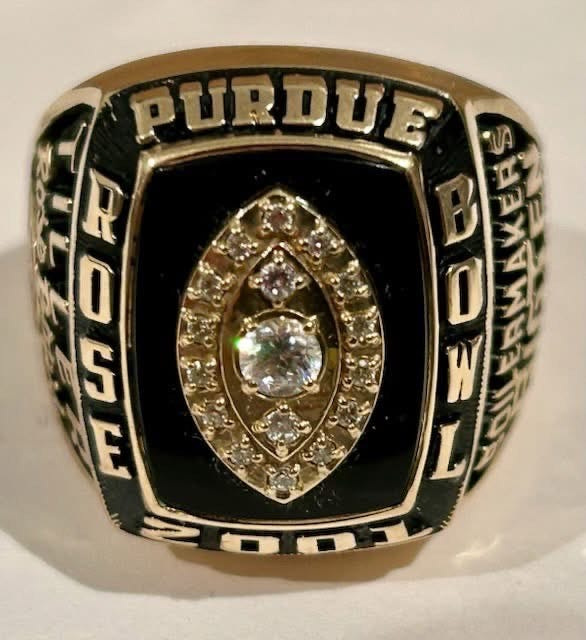 Former Purdue football coach Joe Tiller's 2001 Rose Bowl ring is up for auction on eBay. Money raised from the auction will go to a scholarship fund.