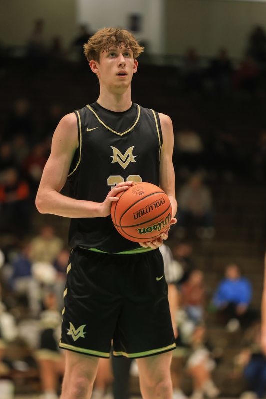 Mt. Vernon Marauders Max Vise (30) at the free throw line as the Crown Point Bulldogs battled the Mt. Vernon Marauders in the Henry Community Health Boys’ Hall of Fame Classic Championship Game, Dec 23, 2025; New Castle, IN, at New Castle Fieldhouse.