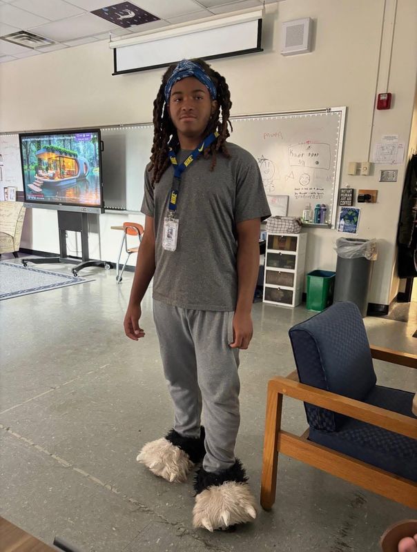 The mother of missing teen Robert "RJ" Williams Jr. said that officials are switching to recovery efforts after he went missing on Dec. 17, 2025.