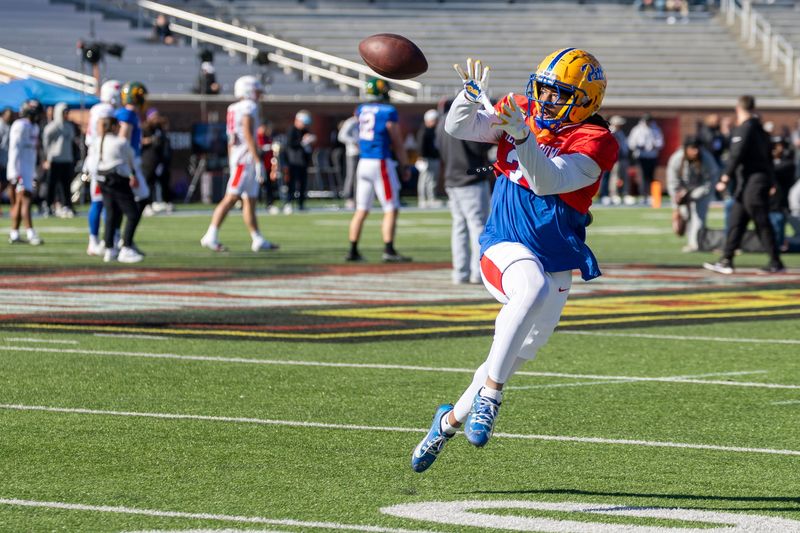 Linebacker Kyle Louis (31) of Pittsburgh goes through a pass-catching drill at Hancock Whitney Stadium.