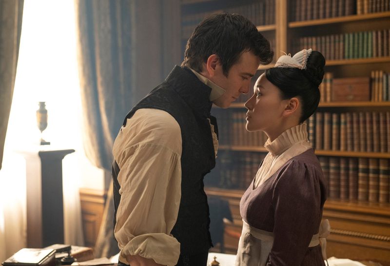 Luke Thompson as Benedict Bridgerton and Yerin Ha as Sophie Baek in Season 4 of "Bridgerton."