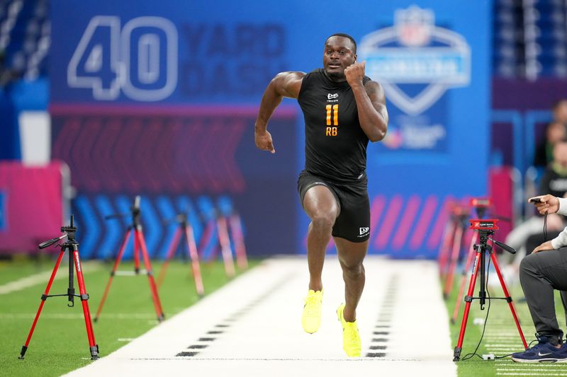 Feb 28, 2026; Indianapolis, IN, USA; Notre Dame running back Jeremiyah Love (RB11) during the NFL Scouting Combine at Lucas Oil Stadium. Mandatory Credit: Kirby Lee-Imagn Images