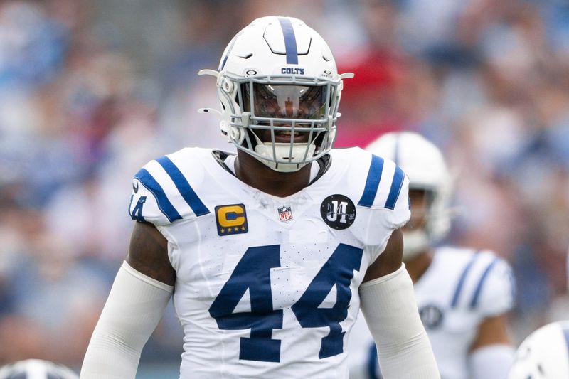 Sep 21, 2025; Nashville, Tennessee, USA; Indianapolis Colts outside linebacker Zaire Franklin (44) sneaks a peak into the backfield against the Tennessee Titans during the first half at Nissan Stadium. Mandatory Credit: Steve Roberts-Imagn Images