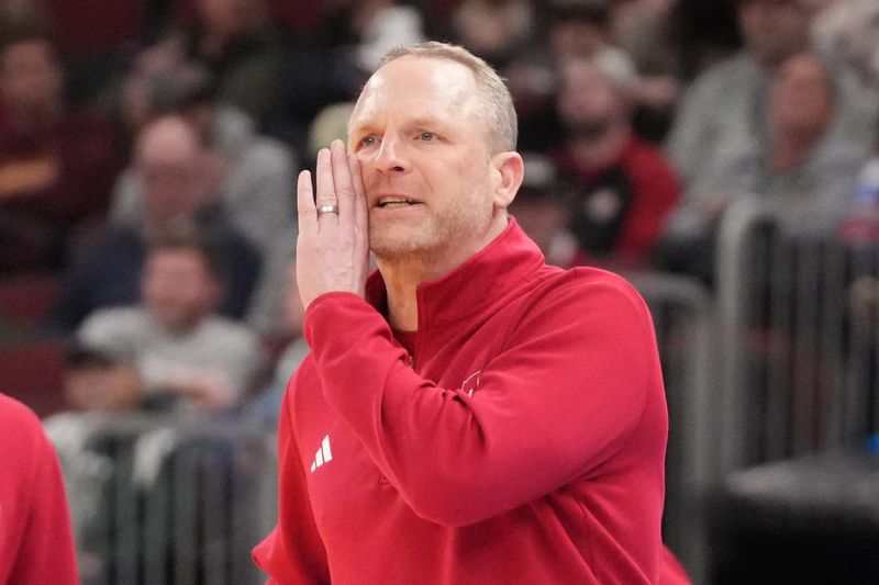 Mar 11, 2026; Chicago, IL, USA; Indiana Hoosiers head coach Darian Devries shouts instructions to his team against the Northwestern Wildcats during the first half at United Center. Mandatory Credit: David Banks-Imagn Images