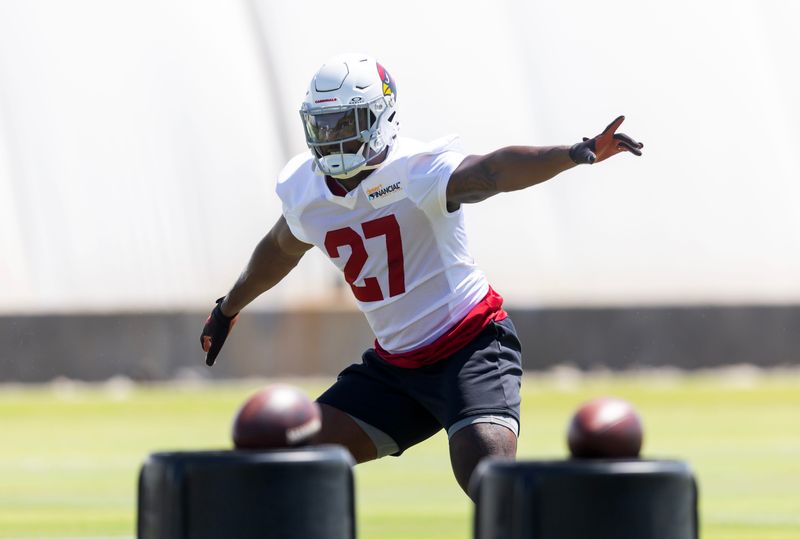 Jun 10, 2025; Tempe, AZ, USA; Arizona Cardinals linebacker Akeem Davis-Gaither (27) during minicamp at the teams Arizona Cardinals Training Facility. Mandatory Credit: Mark J. Rebilas-Imagn Images