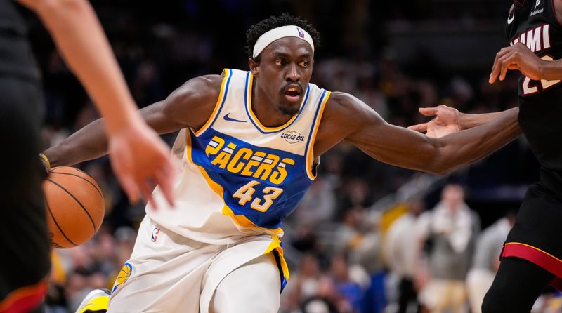 Indiana Pacers forward Pascal Siakam (43) rushes up the court Sunday, March 29, 2026, during the game at Gainbridge Fieldhouse in Indianapolis. The Indiana Pacers defeated the Miami Heat, 135-118.