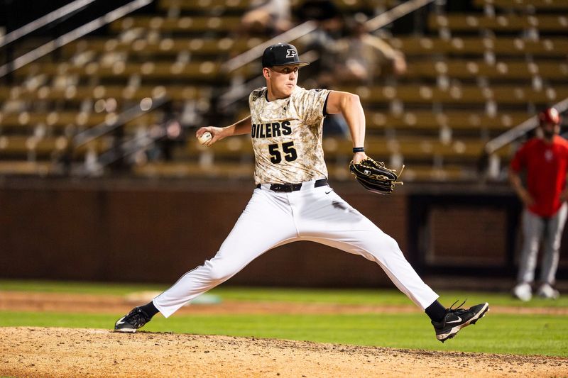 Purdue senior closer pitches against Miami (Ohio) at Alexander Field in West Lafayette on April 14, 2026. Kramer pitched two scoreless innings of relief.