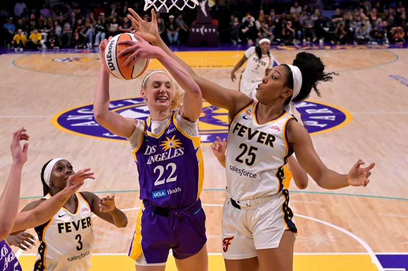 May 13, 2026; Los Angeles, California, USA; Los Angeles Sparks forward Cameron Brink (22) beats Indiana Fever forward Monique Billings (25) to a rebound in the second half at Crypto.com Arena. Mandatory Credit: Jayne Kamin-Oncea-Imagn Images
