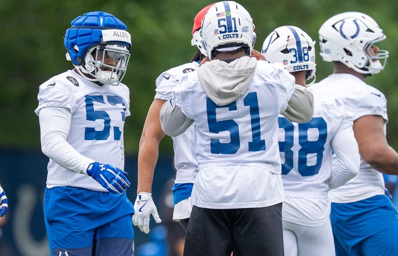Indianapolis Colts linebacker CJ Allen (53) warms up Monday, June 1, 2026, during practice at the Indiana Farm Bureau Football Center.