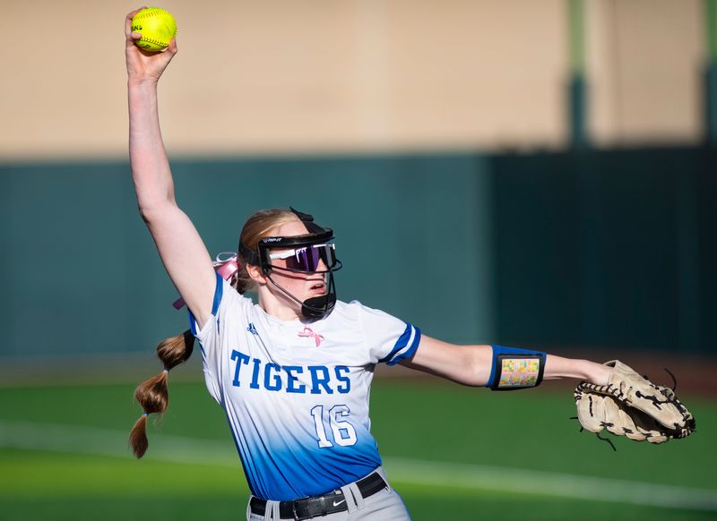 Memorial's Bri Canaan (16) pitches as the Memorial Lady Tigers play the Gibson Southern Lady Titans for the 2026 IHSAA Class 3A Softball regional at Cooper Stadium in Evansville, Ind., Tuesday, June 2, 2026.