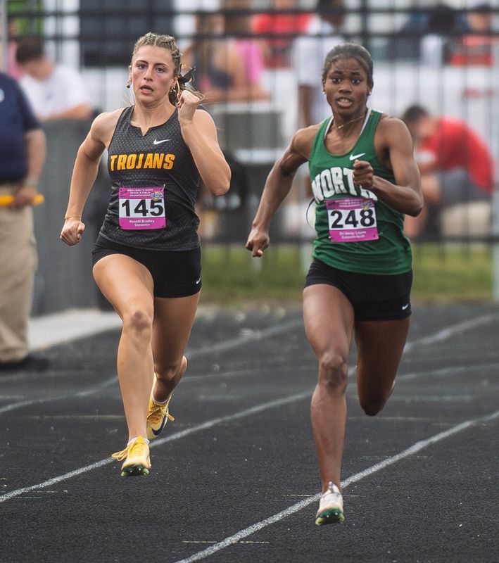 Evansville North's De'Janay Layne wins the 200 meter race during the IHSAA girls state track meet at North Central High School on Friday, June 5, 2026.