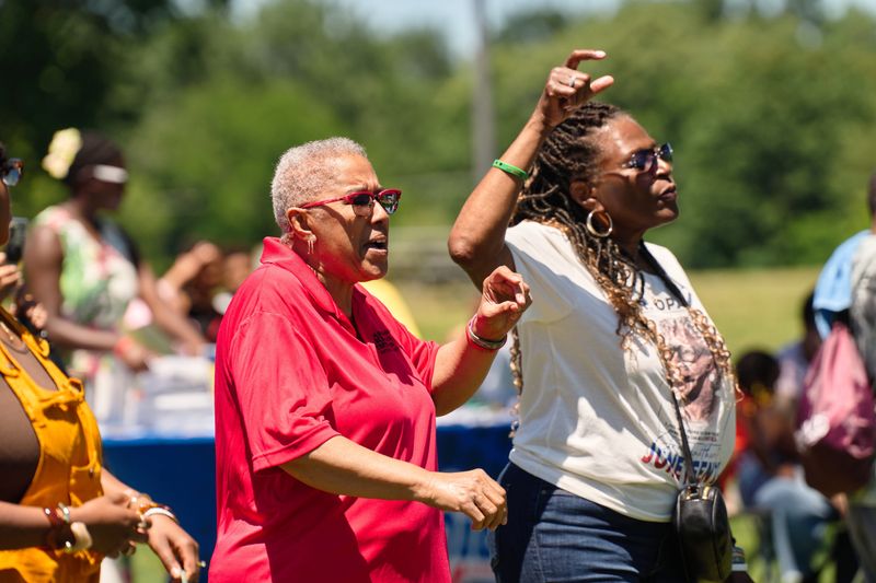 Left to right: Kathaleen Phillips, Sharon Smith