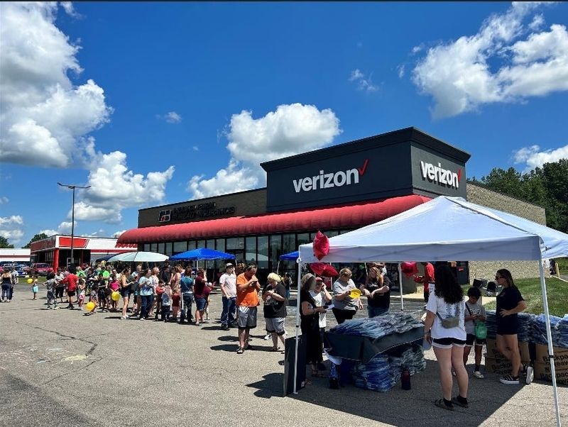 Verizon stores across the country will give away free backpacks on Sunday, July 26, as part of the annual School Rocks Backpack Giveaway event.