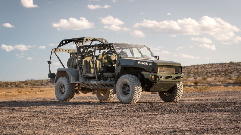 A U.S. Army Infantry Squad Vehicle based off of the 2020 Chevrolet Colorado ZR2 midsize truck. GM and Ford could be in line to add production for the Pentagon.