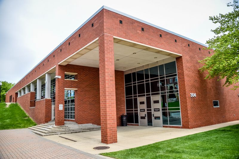 Livingston County officials are considering a program that would analyze employee prescription data and encourage providers to transition their patients off opioids.