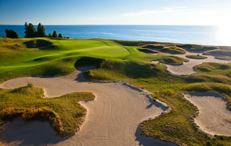 There are no shortage of breathtaking views that make focusing on the next shot even more of a challenge at Arcadia Bluffs Bluffs course in Michigan. (Courtesy Arcadia Bluffs).