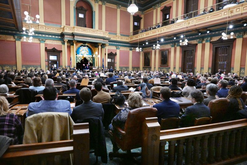 The Legislature's first attempt to OK a ballot proposal to change how Michigan's major university boards are selected failed for lack of Democratic support.