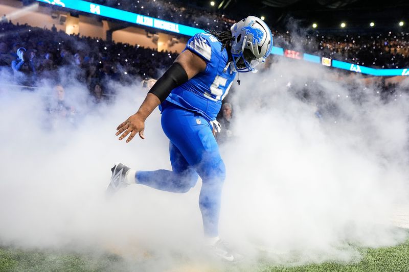 Detroit Lions defensive tackle Alim McNeill (54) takes the field before kickoff against Green Bay Packers at Ford Field in Detroit on Thursday, Dec. 5, 2024.