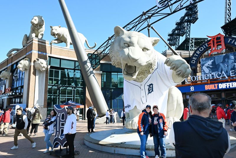 Stephanie Stroup and mother Judy Boone get their pitcher out from of Comerica Park before the Detroit Tigers Home Opener in Detroit, Michigan on April 4, 2025.
