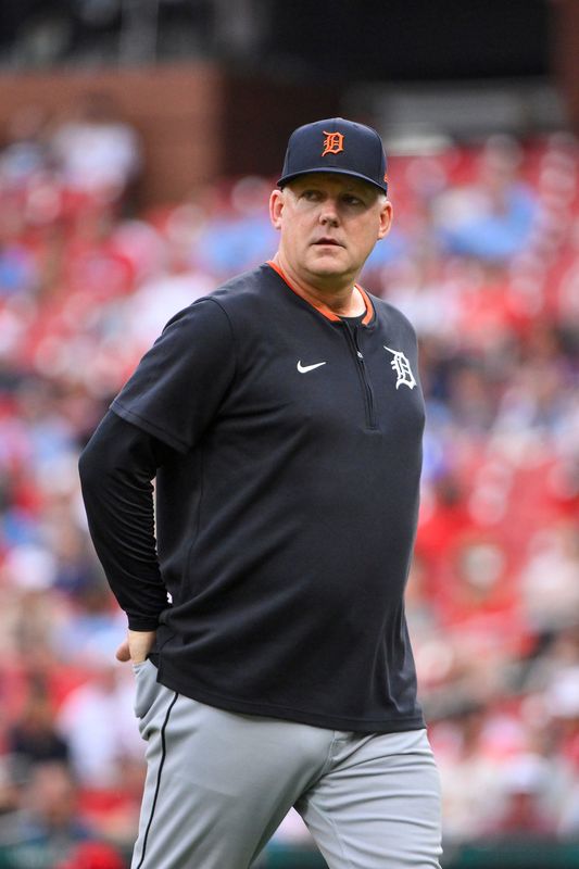 Detroit Tigers manager A.J. Hinch walks off the field after a pitching change during the first inning against the St. Louis Cardinals at Busch Stadium on Monday, May 19, 2025 in St Louis.