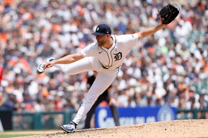 Jun 15, 2025; Detroit, Michigan, USA; Detroit Tigers pitcher Will Vest (19) pitches in the eighth inning against the Cincinnati Reds at Comerica Park. Mandatory Credit: Rick Osentoski-Imagn Images